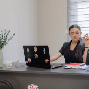 Receptionist