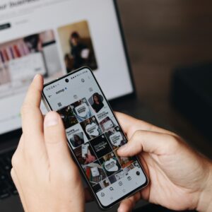 Hands on Machine Learning Project - Auto Image Captioning for Social Media